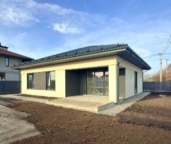 Продаж будинку з терасою с. Нове Тарасівка ЗНИЖКА! БЕЗ КОМІСІЇ! 5 соток