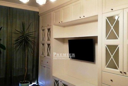 Продам шикарну квартиру на Сахарова 100кв. м.