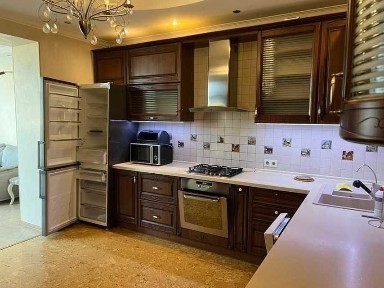 Довготривала оренда великої 2 кім. кв Чорновола 4