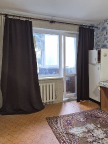 Аренда 3х комн квартира 2/5 эт у. Ватутина 2-4 места 129-й Покровский!