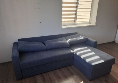 Продаж двохкімнатной квартири на набережній.