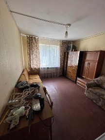 Продам уютную двухкомнатную гостинку на Салтовке 5-ть минут метро.