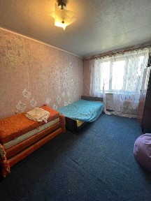 Продам гостинку возле метро Академика Павлова 5-ь минут пешком.