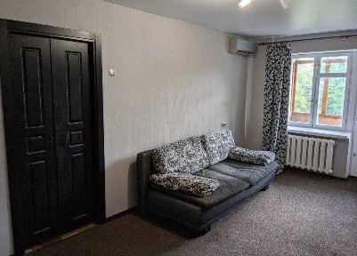 Продается 1 комнатная квартира м. Бот Сад (404148)