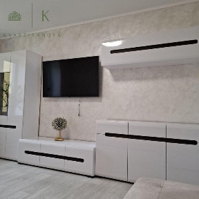 Продам 2-кім. кв-ру, Скоропадського 6б К: МЕДОВА БУДОВА Ремонт!