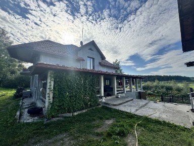 Продаж Два великих нових будинки біля м. ПОЧАІВ Тернопільська область