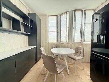 Продам 1 кімнатну квартиру 57.3 м² у Стрию ЖК <a href='/newbuilding/6809/view/zk-zatisok'>Затишок</a> вул Сірка