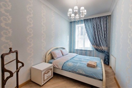 Продам 3 квартиру с ремонтом. Александра Поля. Титова