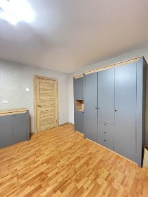 Перша здача! Свіженька однушка!