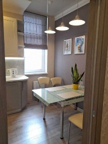 Загорівська вул., 1Д. Метро 