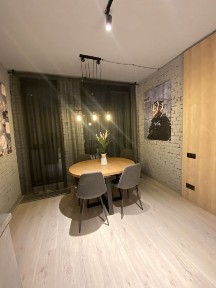 Київ, Оболонський, вулиця Набережно-Рибальська 9