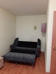 Гроденська 27, гостинка, метро Чернігівська, Азербайджанська