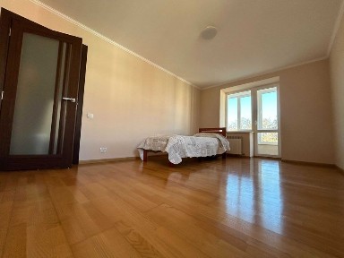 Продаж 3к квартири 89.8 кв. м м. Тернопіль вул. Тернопільська 8Б