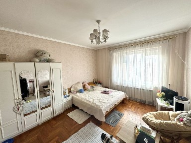 3 кімнатна квартра/Центр/Чешка/109 квм