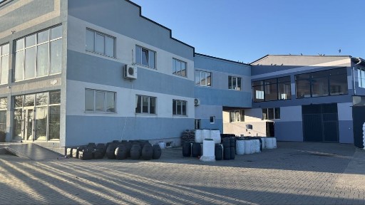 Торгівельно-офісний комлекс