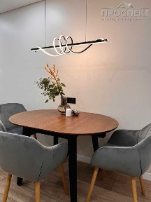 Квартира з новим ремонтом в центрі міста з автономним опаленням