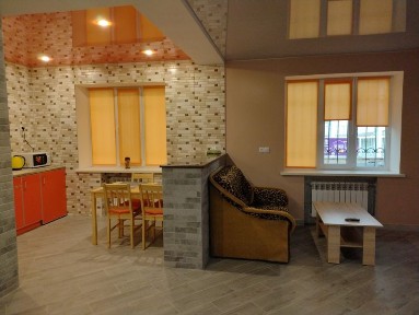 Центр, корпусний парк, обл лікарня, військовий госпіталь подобово