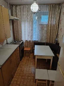 НЕДОРОГО 1-комн. Хоревая, 32, Метро Контрактова Площадь 5 мин пешком