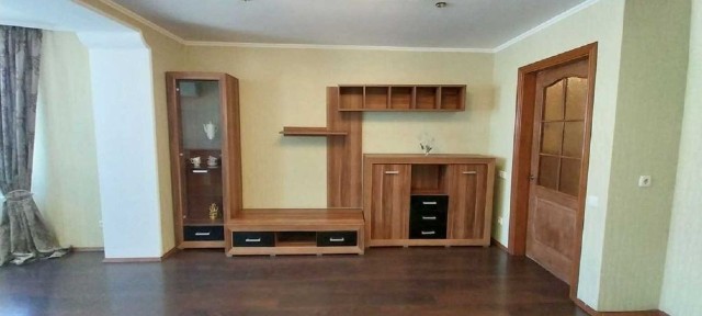 Продам квартиру на ул. Высоцкого - с ремонтом, мебелью и техникой.