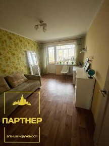 Продам двокімнатну квартиру в нагірній частині міста