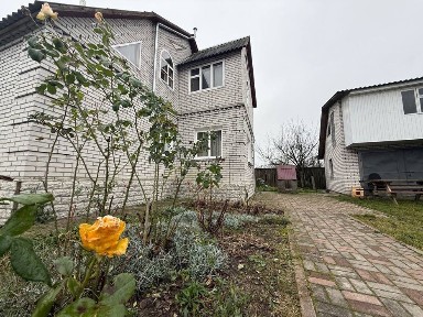 Продаж двоповерхового будинку 168м2 м. Малин/Ділянка 9сот/Держ. програми