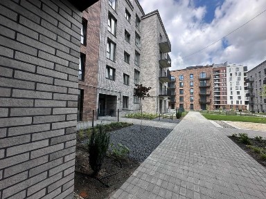 Простора 1к квартира в малоповерховому будинку, Вовчинець