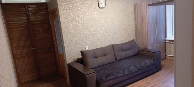 Оренда 3х кімнатної квартири у Вознесенівському р-ні (Перемоги 107)