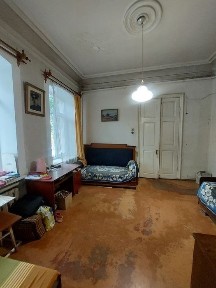 Продам 4к квартиру в Центрі міста