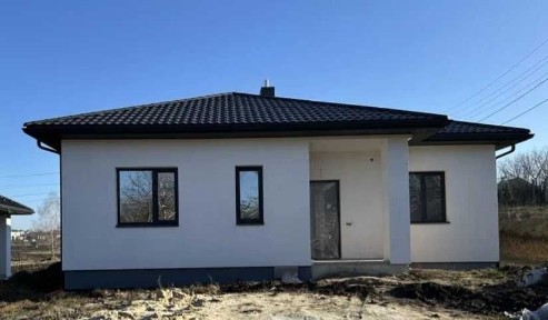 Новий сучасний будинок в с. В.Житин