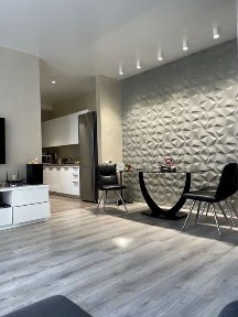 Предславинська вулиця, мікрорайон Саперне Поле, район Печерський, Київ, метро Палац Україна, вул. Предславинська 55 • ID 33731381