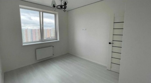 Продажа 1-комнатной квартиры 42 м², Жемчужная ул.