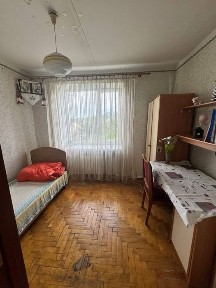 3-к квартира в м. Кременець 37500$, присутній торг!