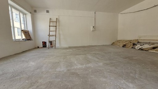 Оренда комерції 55 м² біля Велмарту