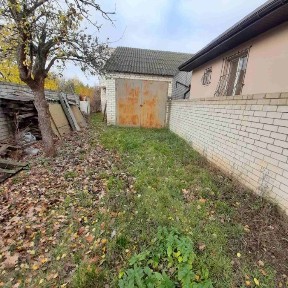 Продается дом Бавария По улице Крылова.