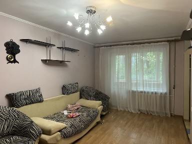 Здається трехкімнатна хрущевка вул. Коперника 2/5