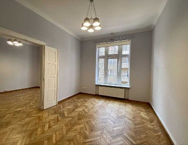 Оренда офісу на вул. У. Кравченко, 160м2