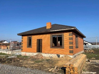 Продаж будинку на Замості