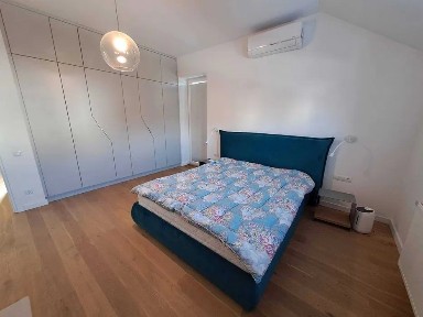 Оренда будинку з новим ремонтом біля Львова