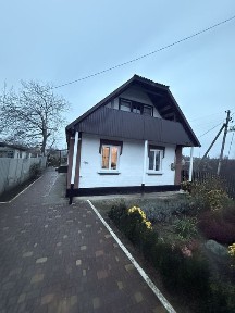 Продаж будинку смт Володарка