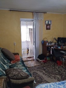 Продам двохкімнатну квартиру