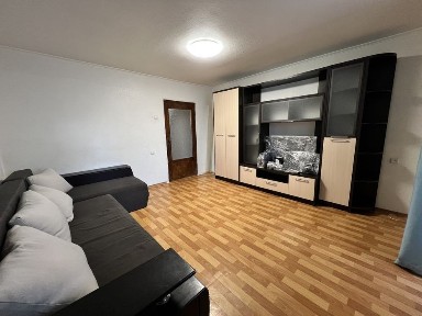 Хмельницький, Спортивна 40