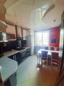 3кімн, беруть всих, можно помісячно