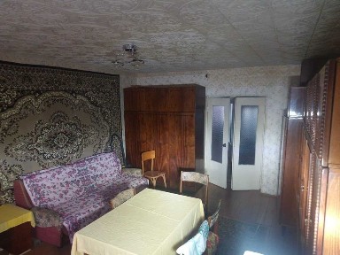 Продаж 3-кімнатної квартири Кельменці, Чернівецька обл.