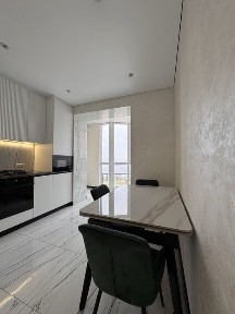 Видова квартира на Дніпро в ЖК Сімейний Люкс