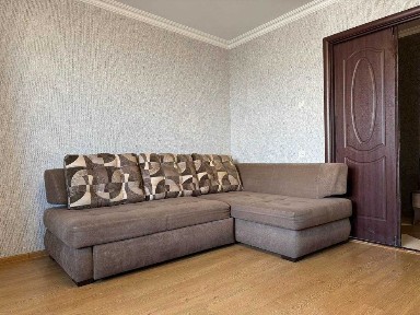 Продам 3 ком пгт. Слобожанского ул. 8 Марта