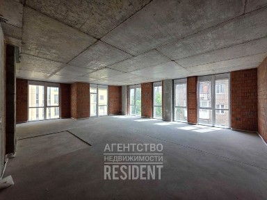 ЖК Жовтневый 83 м2. Жуковского Нагорный Парк Шевченко Соборный р-н IQ