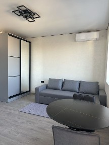 Рівне, Петра Могили 28