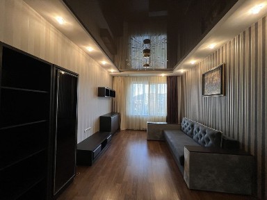 Новобудова ! Центер! Здаю 3-х кімнатну квартиру