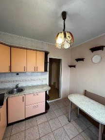 Киев, Анны Ахматовой ул., 14Б