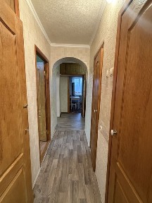 Продаж 3 кім. квартири у смт Володарка